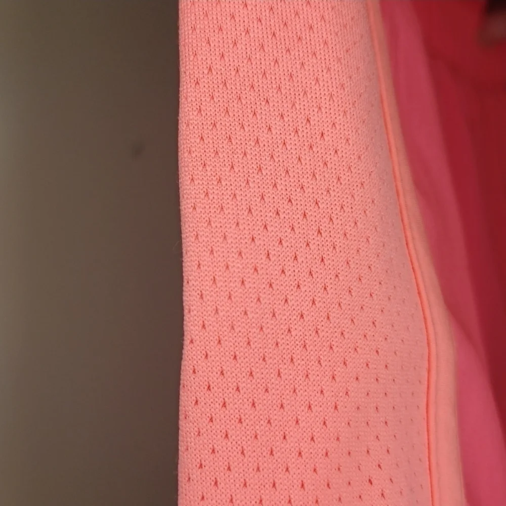 Nwot Gap Outlet Girls Athletic Shorts in Neon Pink With Orange Trim, sz XL